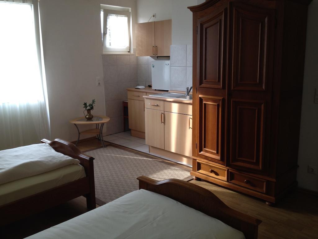 City Hotel Garni Ганновер Экстерьер фото